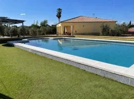 Villa rural en Marchena