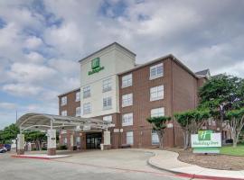 Holiday Inn and Suites Addison by IHG, hotel em Addison