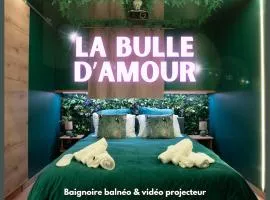 La Bulle d'Amour, romantic suite, city center