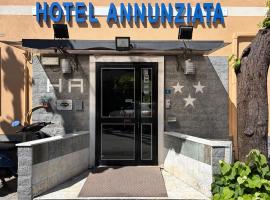 Hotel Annunziata, hótel í Massa