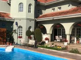 Sunny House