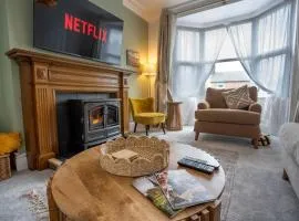 Honeycomb Cottage 3-Bed Ashbourne Retreat