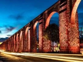 Hostal Queretaro LOMAS M