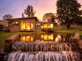 Riverside Villa Fly Fishing Wood-Fired Hot Tub