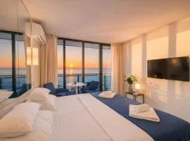 LUXURY hotel - ORBI CITY
