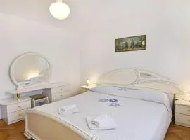 Apartment Apartment mit zwei Schlafzimmern in Strandnähe by Interhome