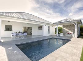 Villa l'India 3 Private Suites Pool & Terraces Near golf course, hotel a Labarthe