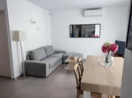 Charmante maison avec piscine privée à Apt