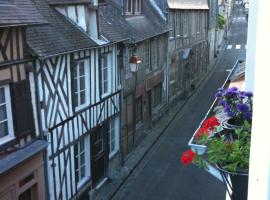 Au Bois Normand, hotel v destinaci Honfleur