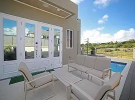 3BR Modern Villa w/ Private Pool & Fire Pit