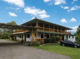 Hostal LA MIA