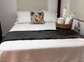Cabaña confortable y familiar, hotel a Coveñas