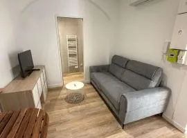 Studio Moderne au Coeur de Reims, Proche Gare - FR-1-870-24