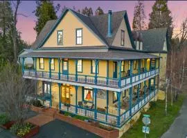 American River Inn