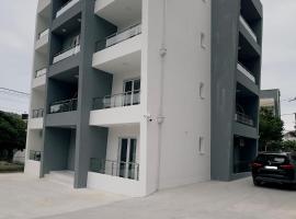 D&D Lux apartments, hotelli kohteessa Sutomore