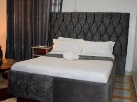Olukulu Resort and Eco-village, hotel en Webuye