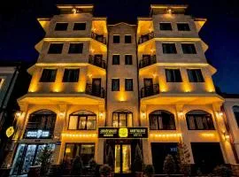 Hotel Aristocrat Batumi