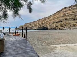 Beach House Kritamos - Just few Steps from the Beach & Parking, hotel en Matala