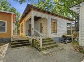 Cozy 1BR Near Downtown Lafayette