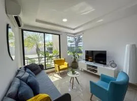 Nice and Modern Apartment, Parking