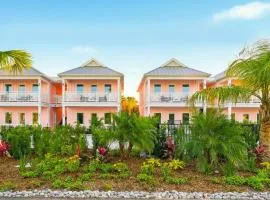 Boutique Beach Hotel - 2Bedroom Suite and Pool