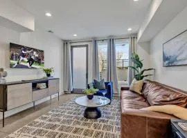 Euphony - Designer Furnishings - 5 mins to Broadway