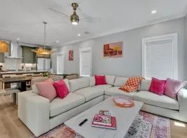 Resonant - 2 Townhomes - 2 Private Rooftop Decks