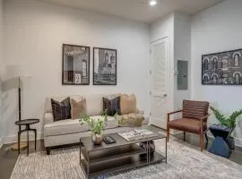 Lofts At 30th - Modern Life - Mins To Broadway