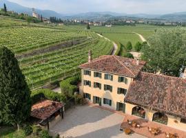 Domus Cariana, hotel u gradu 'San Pietro in Cariano'