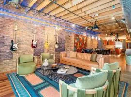 JamLoft - Printers Alley - Walk to Broadway