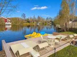 Franks Ferienhaus am See I Privatsteg I Tretboot I Spieletage I Ruhe I Natur I Angeln I luxuriös & großzügig bis zu 10 Personen