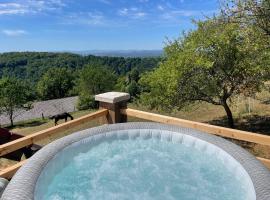 Zerko Holiday Apartment Janko with outdoor JACUZZI for FREE, hotel di Mirna