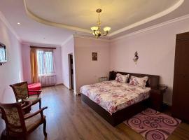 Christy Hotel, hotel u gradu Goris