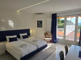 Sunny Lake View Blue & Orange- Family Suite Bissone