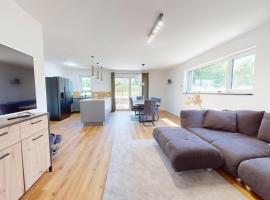 Homely Stay Greenfield Residence - 2BR House with Private Garden & 2,5 Bathrooms, hotel a Kaiserslautern