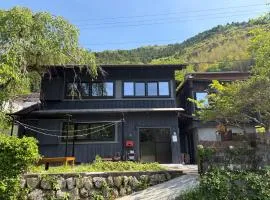 Sakura House 高知駅車で20分-豊かな自然を味わう山の一棟貸し