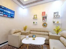 Riad Bollywood-Golden Stay D