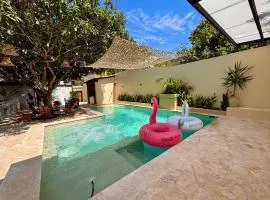 Villa 28 Huéspedes con Piscina Privada y Playa