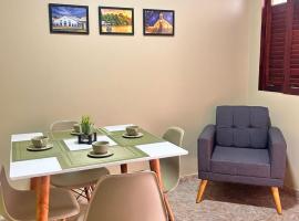 Casa aconchegante ao lado do sebrae、マカパのホテル