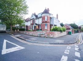 Spacious Apartments, hotel a Folkestone