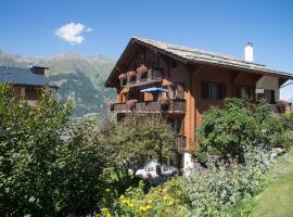 Chalet Soldanella, hotel cerca de Paradiesli, Grächen