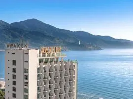 Awaken Da Nang Hotel