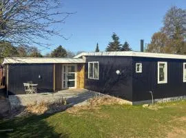 3 Bedroom Awesome Home In Juelsminde