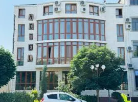 KHAN Hotel