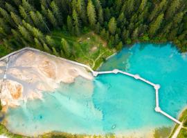 Ecrin Blanc Resort Courchevel - Aquapark โรงแรมในคูร์เชอแวล