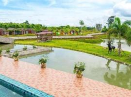 Prew Lom Chom Nam Resort, hotel di Ban Phan Sadet Nai