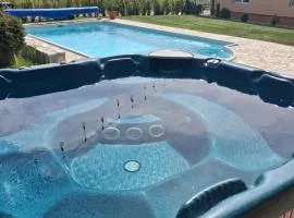 David House Piscina incalzita si jacuzzi