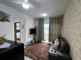 2-Bedroom Apartment with Balcony and BBQ - 5 min to the Beach