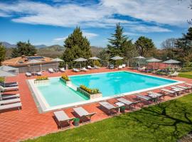 Santoro Country House Boutique Etna Retreat: Castiglione di Sicilia'da bir otel