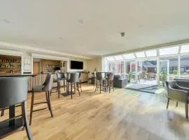 Marine Court Ground-floor Accessible Double